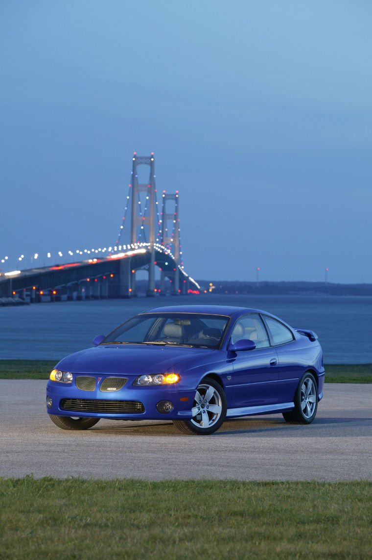 2004 Pontiac GTO Picture